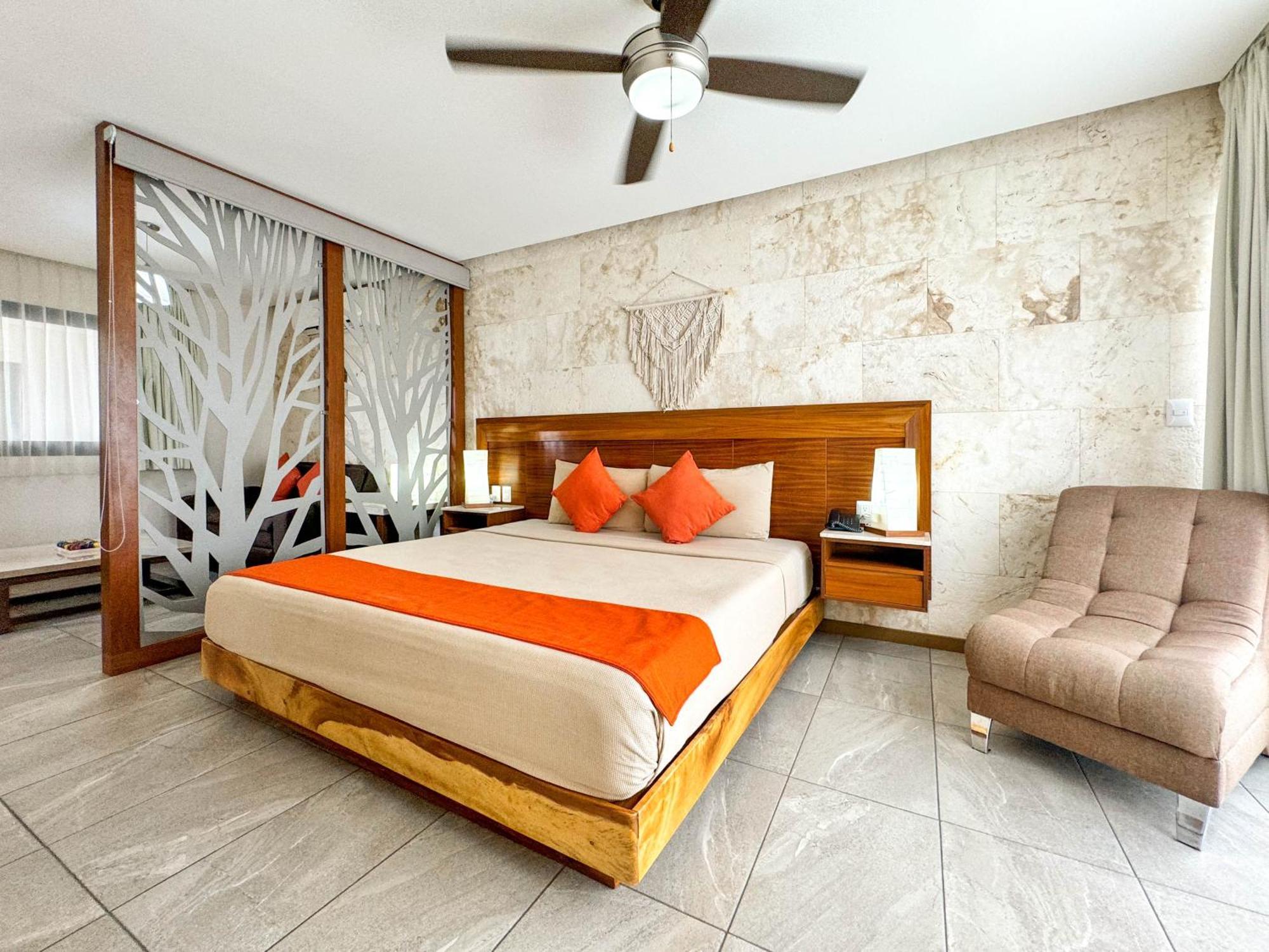 Grand Fifty Suites Playa del Carmen Exterior foto