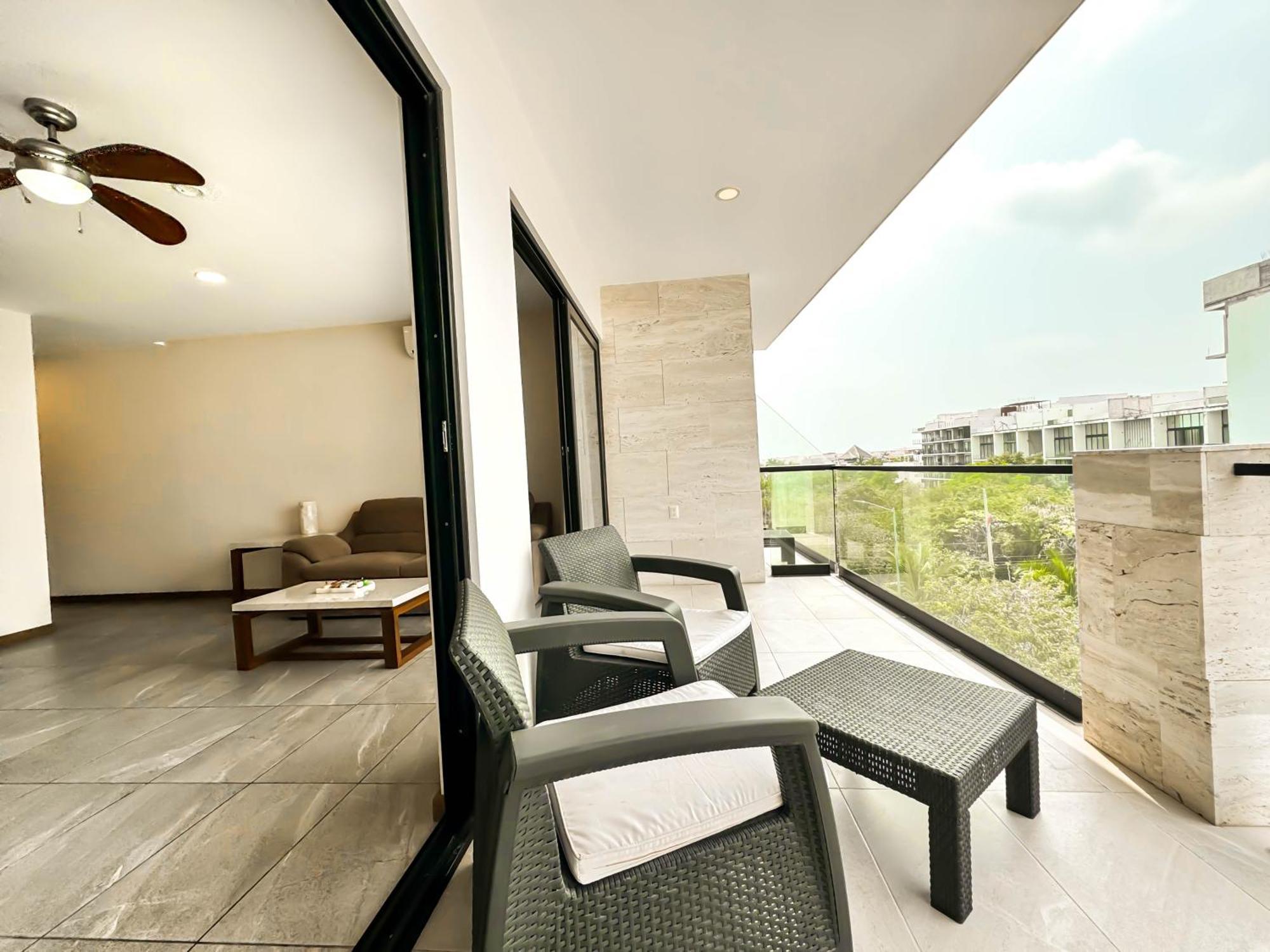 Grand Fifty Suites Playa del Carmen Exterior foto
