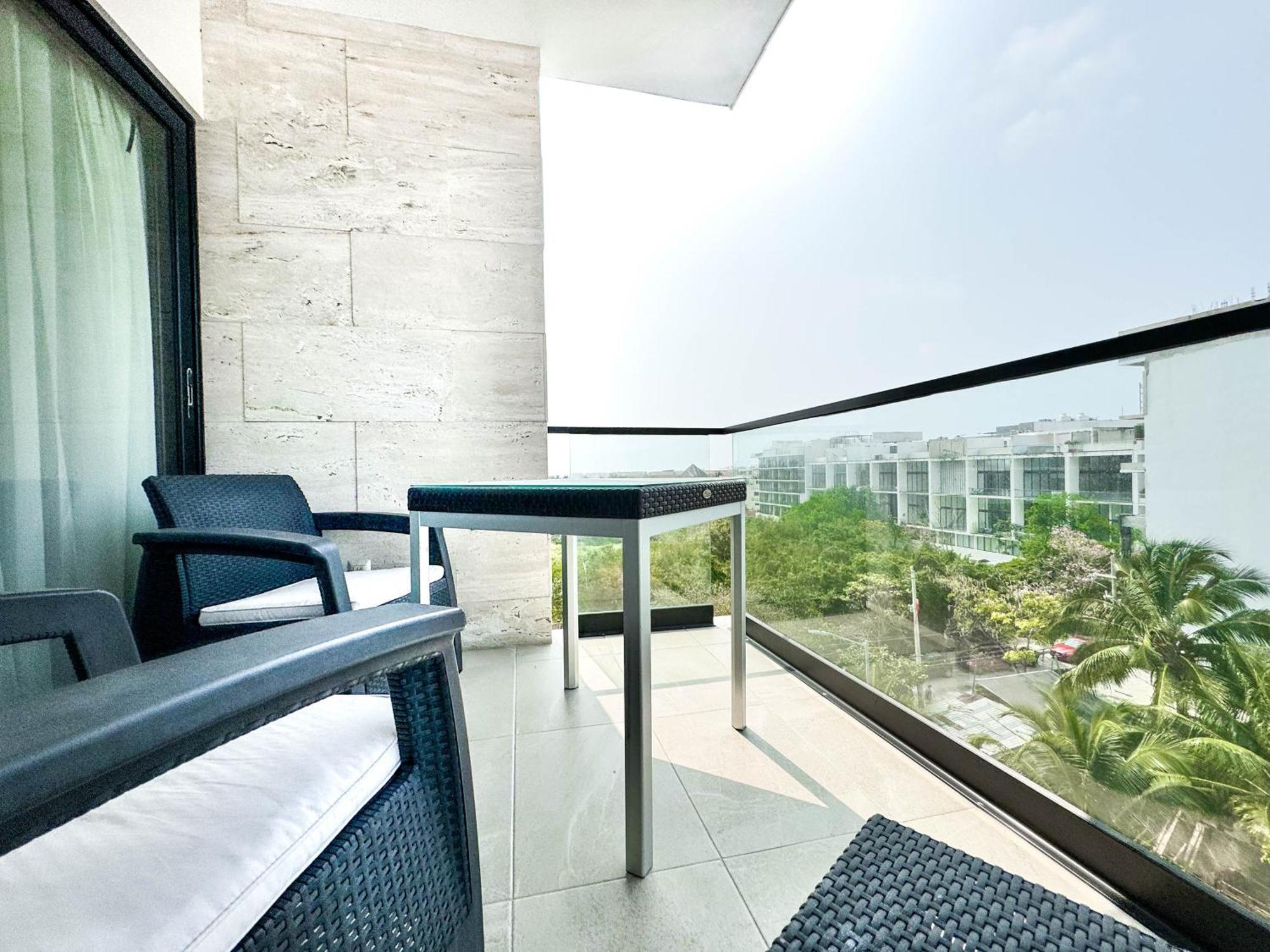 Grand Fifty Suites Playa del Carmen Exterior foto