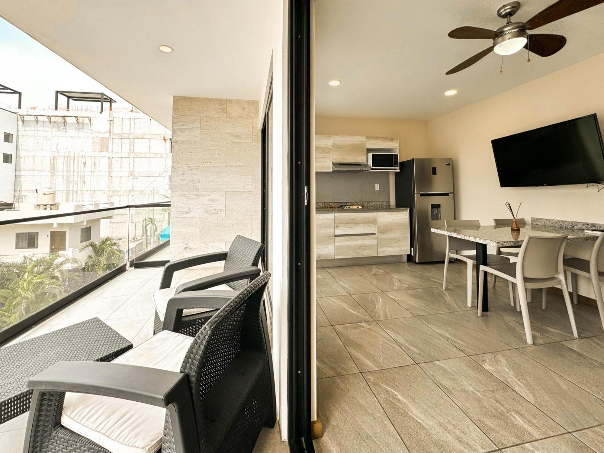 Grand Fifty Suites Playa del Carmen Exterior foto