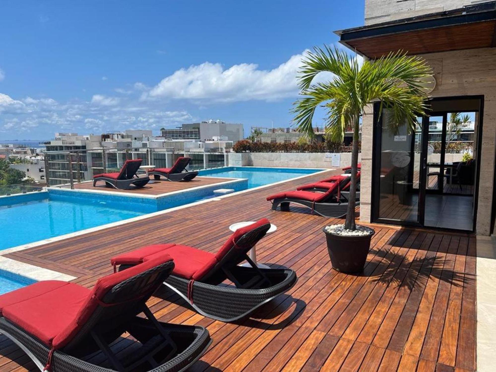 Grand Fifty Suites Playa del Carmen Exterior foto